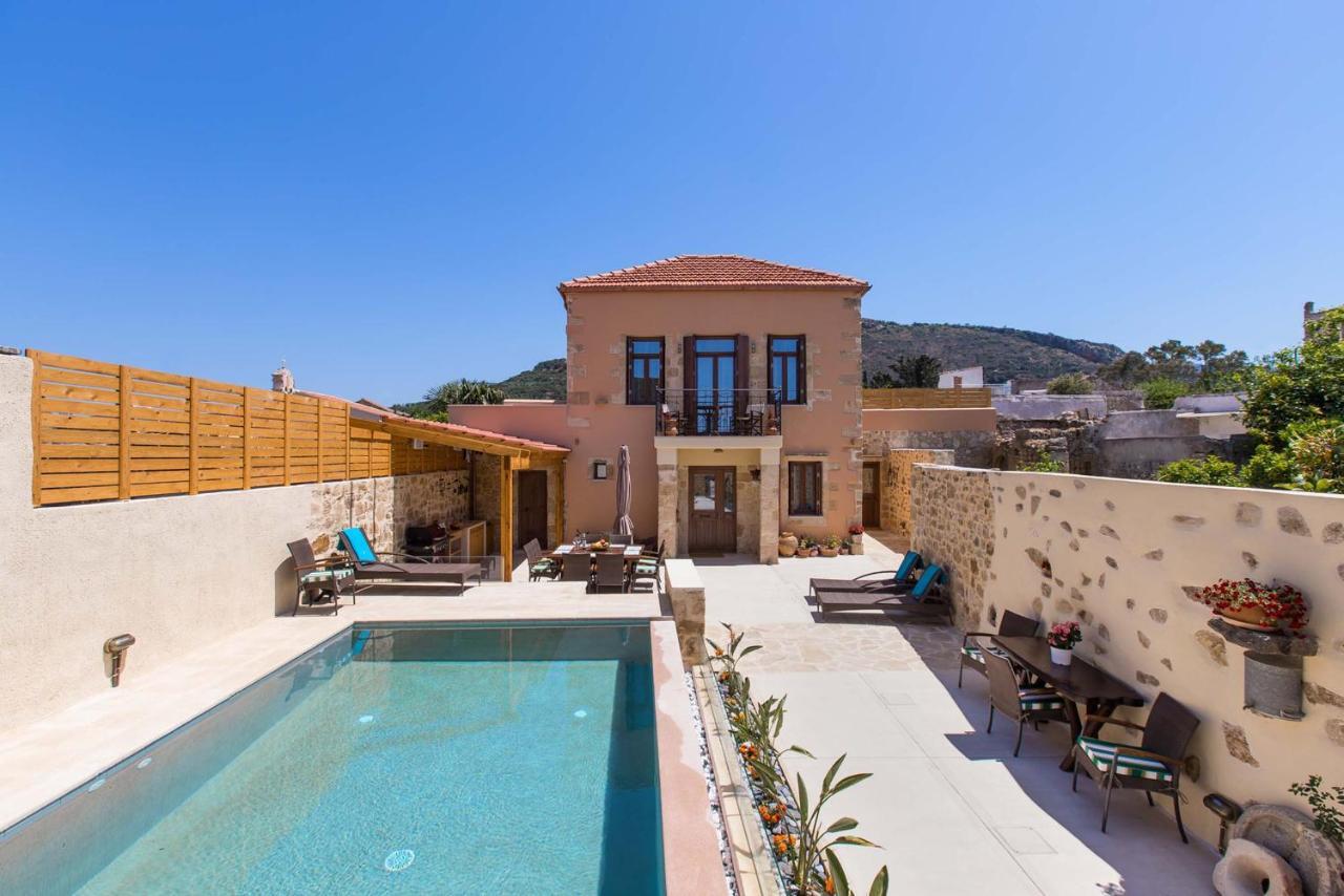 Villa Theta Dhrapaniás Exteriör bild